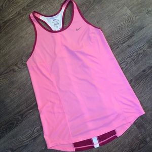 Nike Dri Fit - Tank Top Workout Size Medium